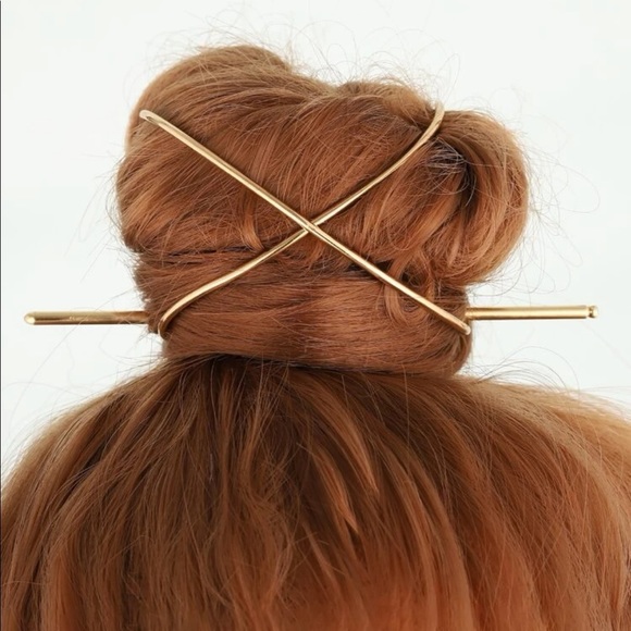 Anthropologie Accessories - GOLD TONE HAIR CUFF CAGE BUN HAIR ACCESSORY WITH PIN